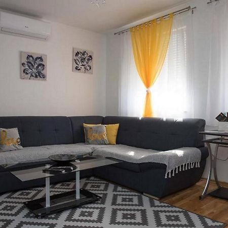 Apartmani Oaza Daruvar Esterno foto