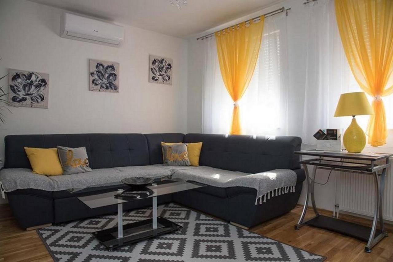 Apartmani Oaza Daruvar Esterno foto