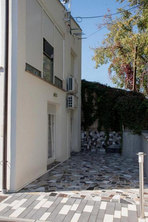 Apartmani Oaza Daruvar Esterno foto